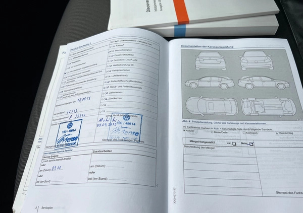 Volkswagen Golf Sportsvan cena 63800 przebieg: 104000, rok produkcji 2015 z Łobez małe 596